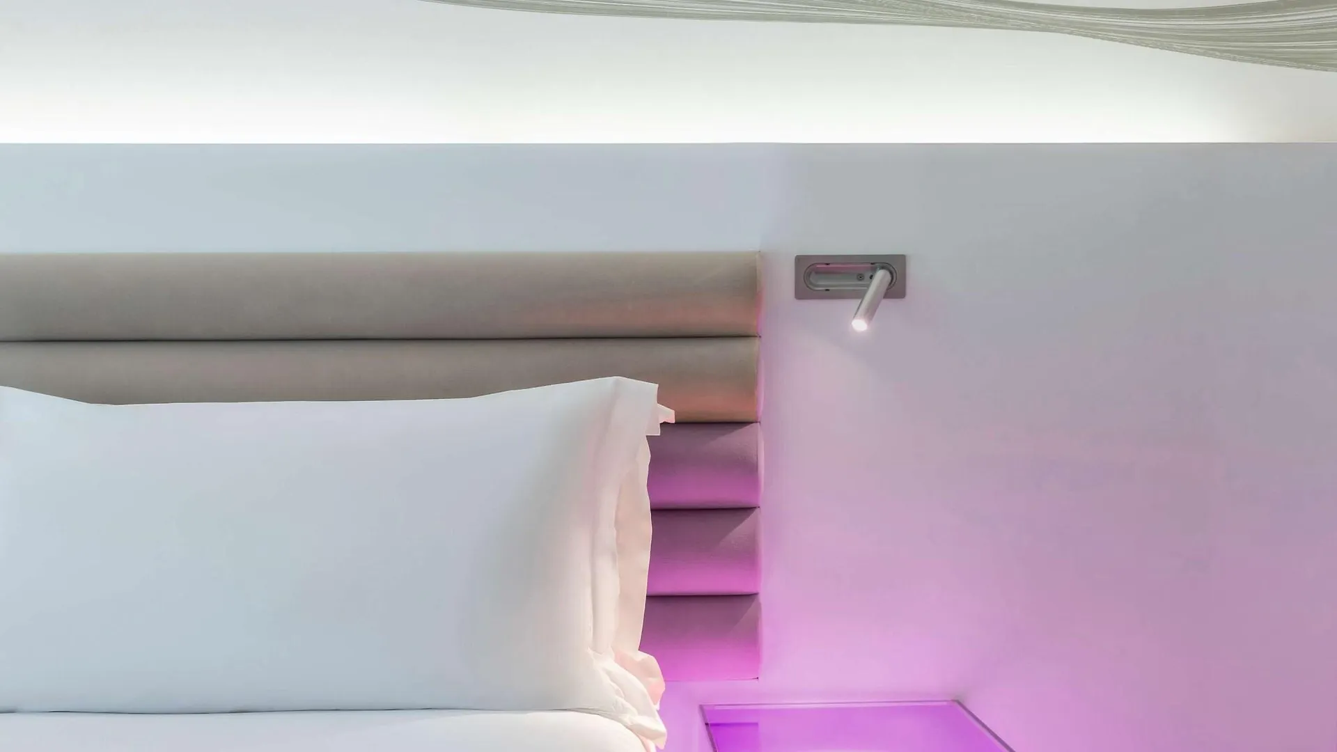 The Morrison Dublin, Curio Collection By Hilton Hotel