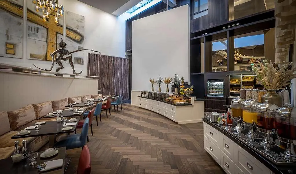 The Morrison Dublin, Curio Collection By Hilton Hotel