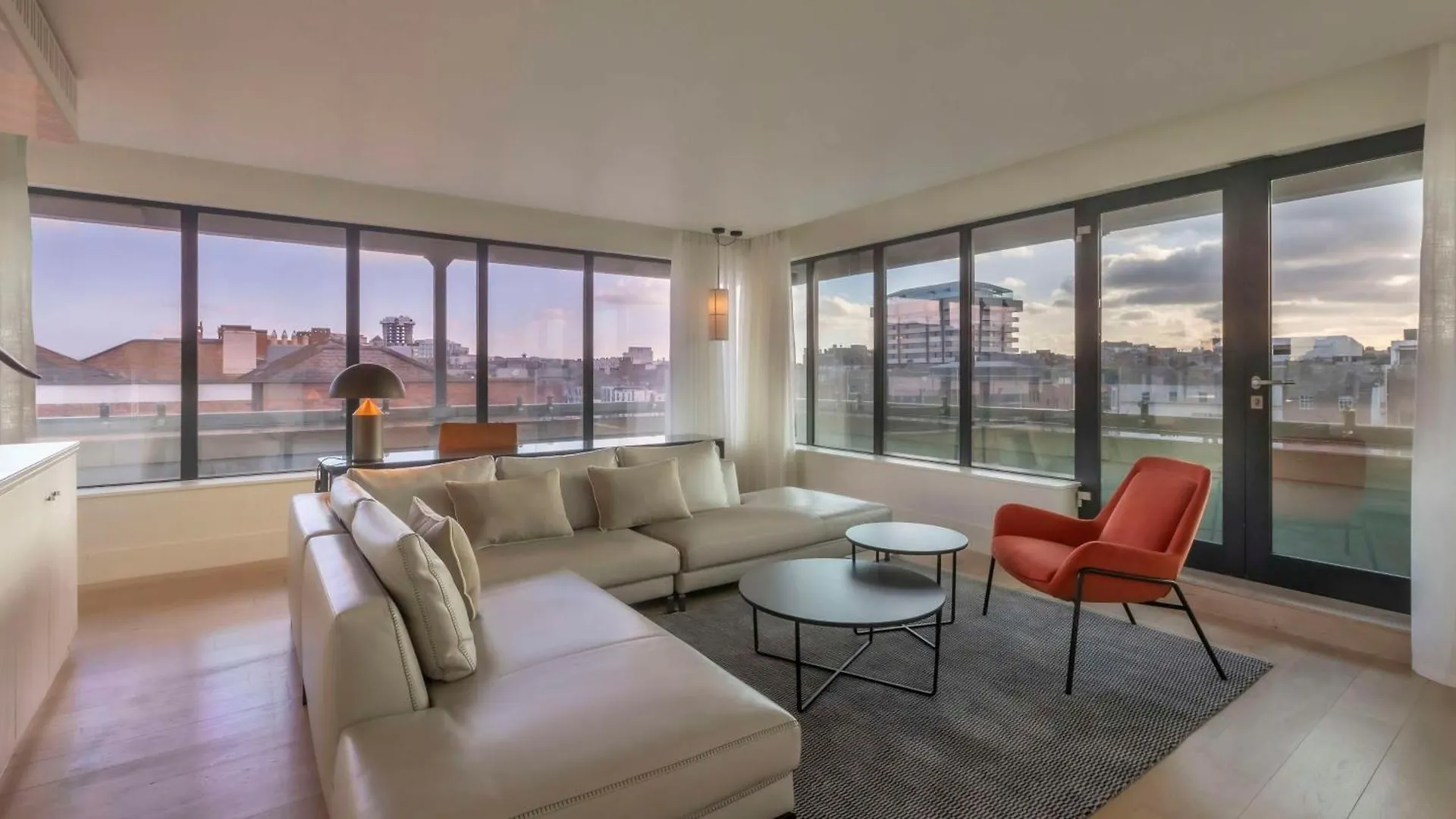 *****  The Morrison Dublin, Curio Collection By Hilton Hotel Ireland