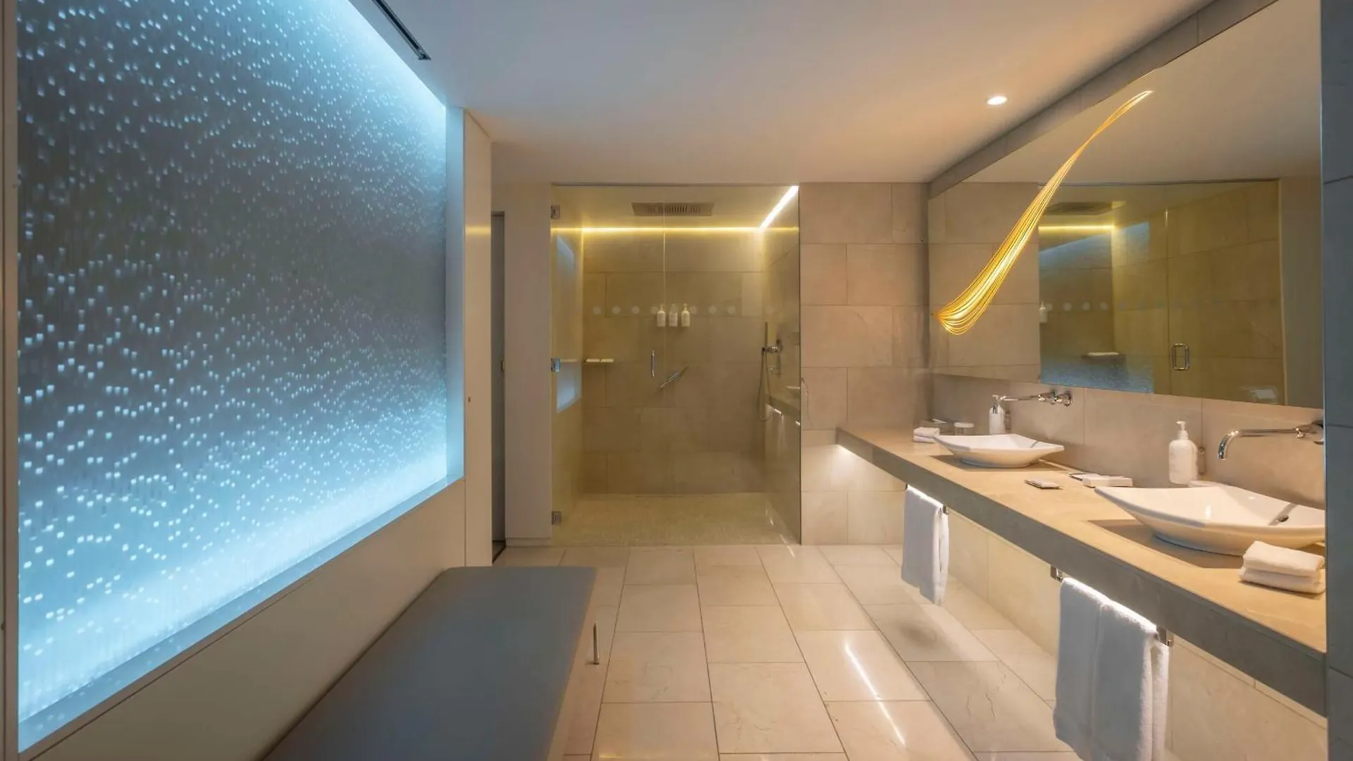 The Morrison Dublin, Curio Collection By Hilton Hotel