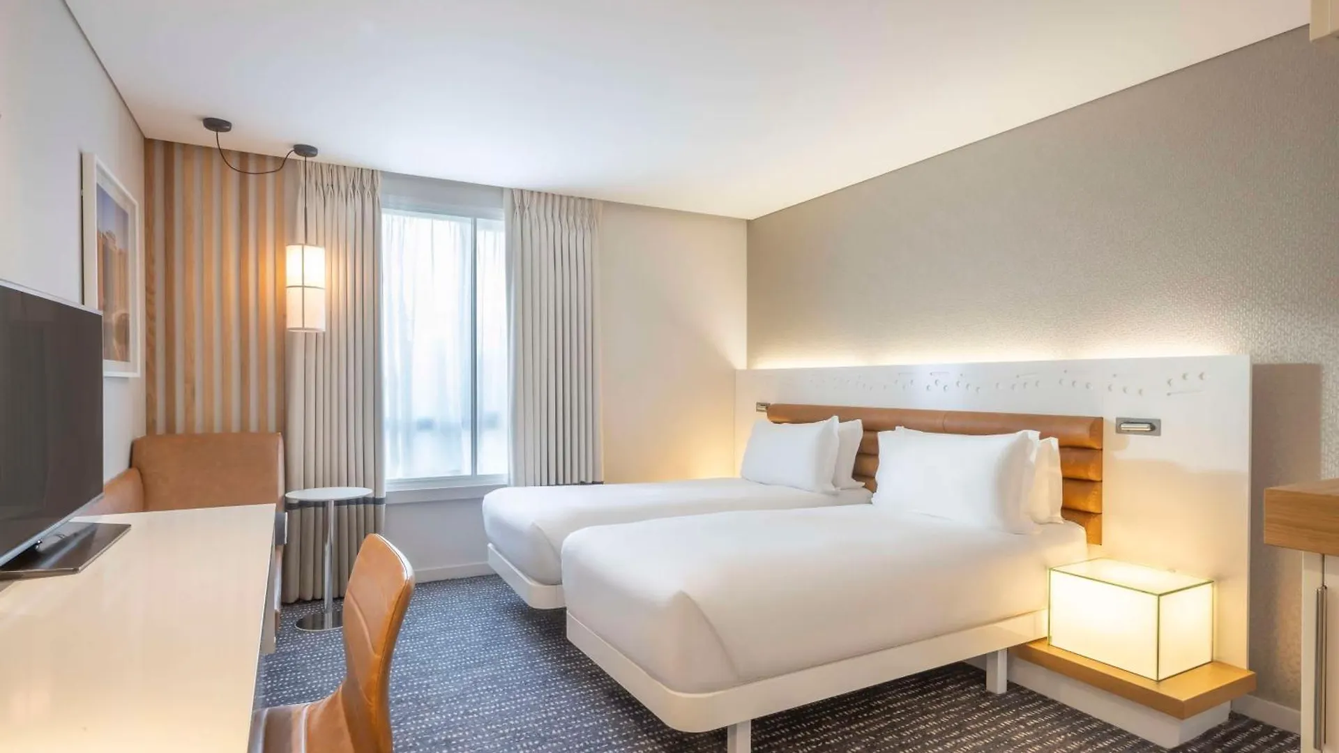 The Morrison Dublin, Curio Collection By Hilton Hotel