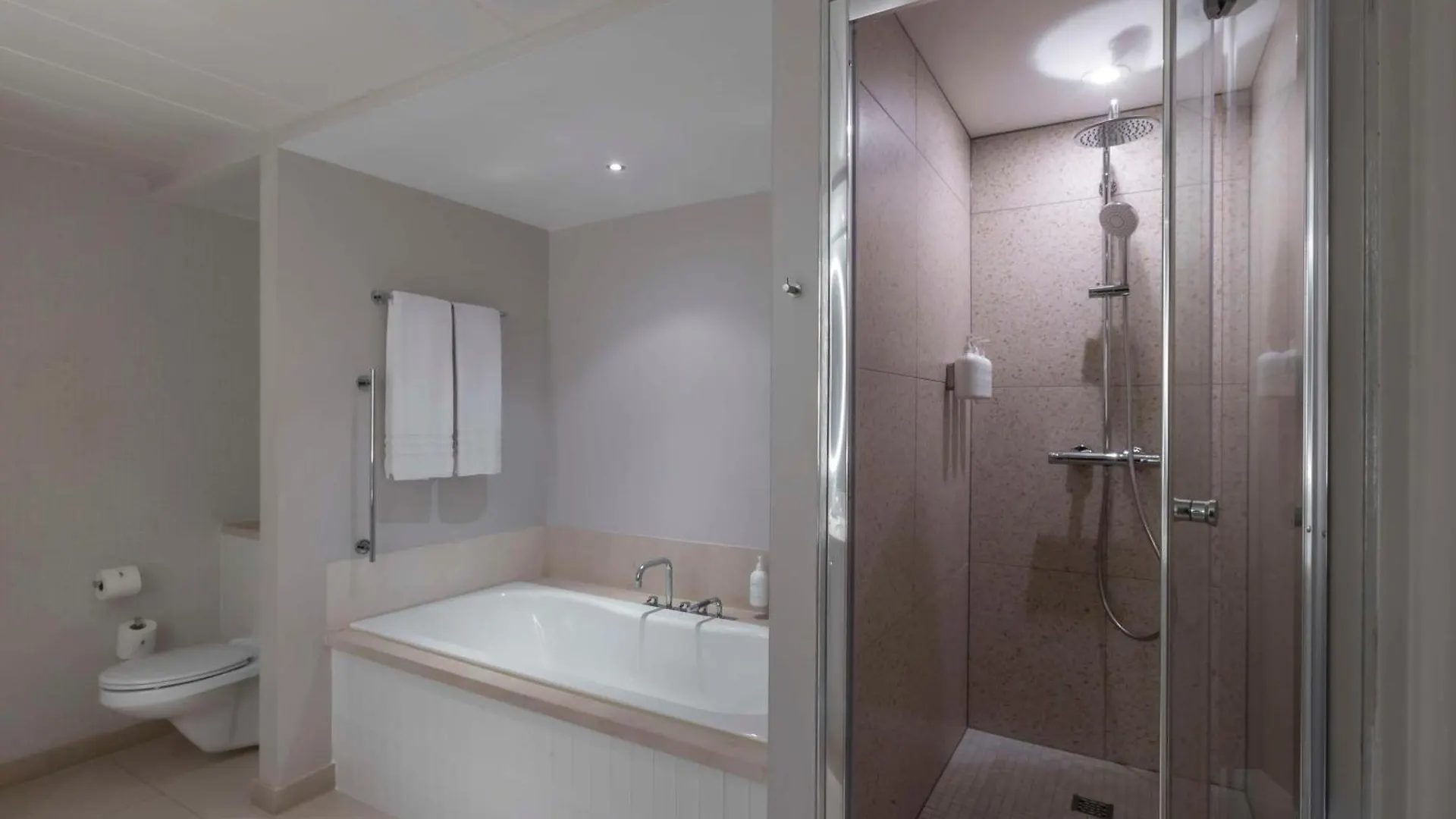 *****  The Morrison Dublin, Curio Collection By Hilton Hotel Ireland